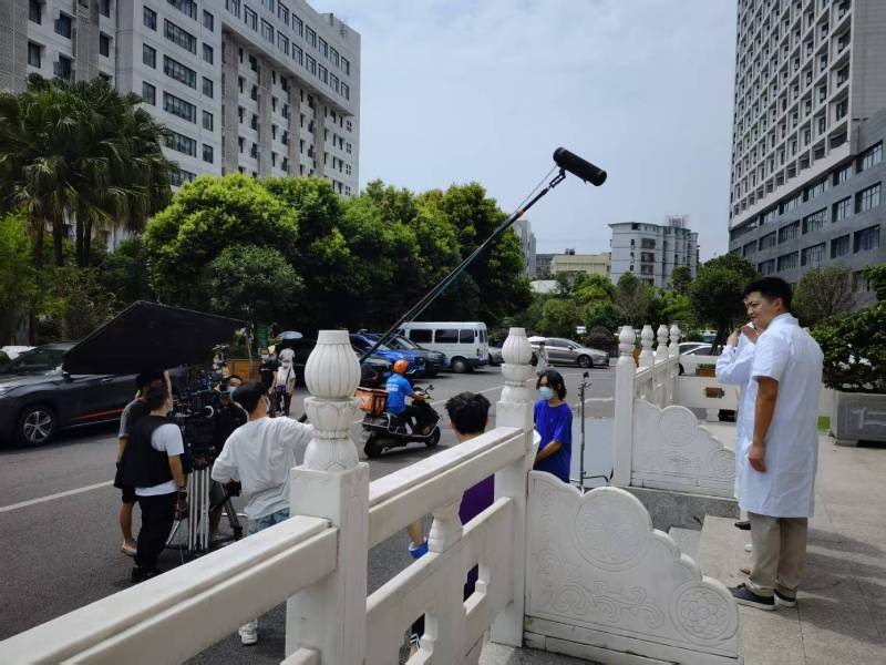牧野区广告片拍摄公司低成本实现高规格制作的诀窍